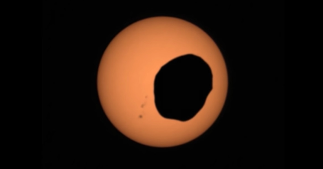 Check out NASA’s latest footage of a solar eclipse on Mars Coobc